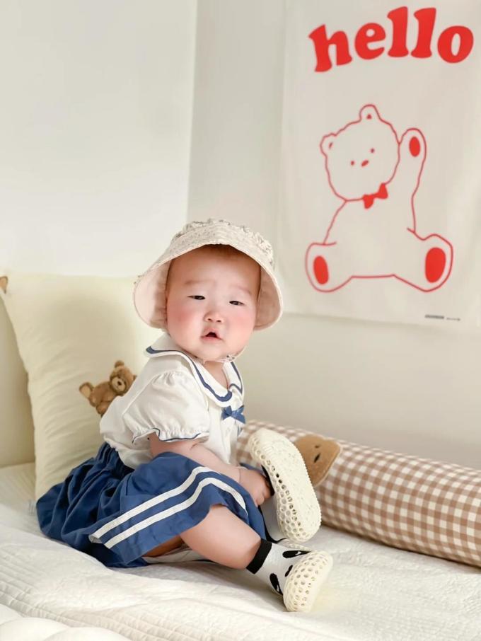 巴厘小猪女童裙装