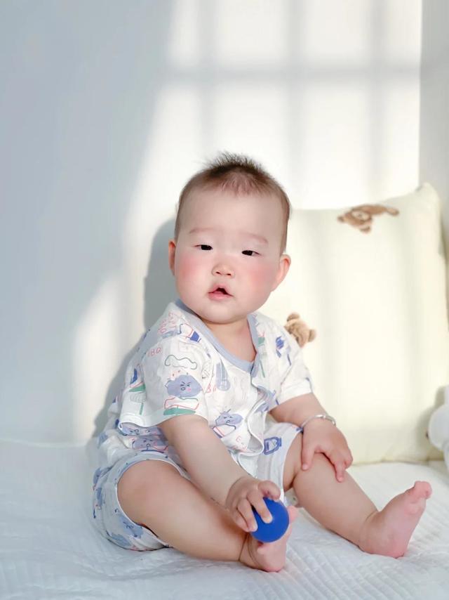 大数据，请把这款宝宝连体衣推给所有麻麻