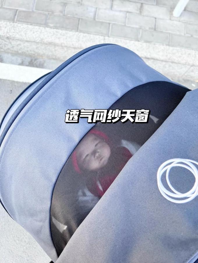 博格步婴儿推车