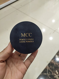 MCC定妆控油持久防水防汗散粉