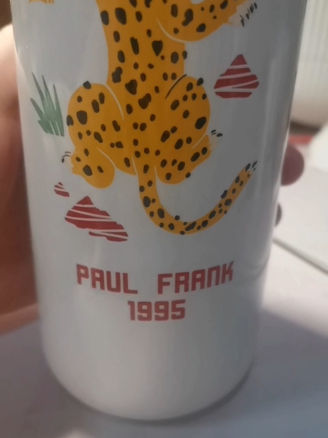 养生人就要手拿保温杯