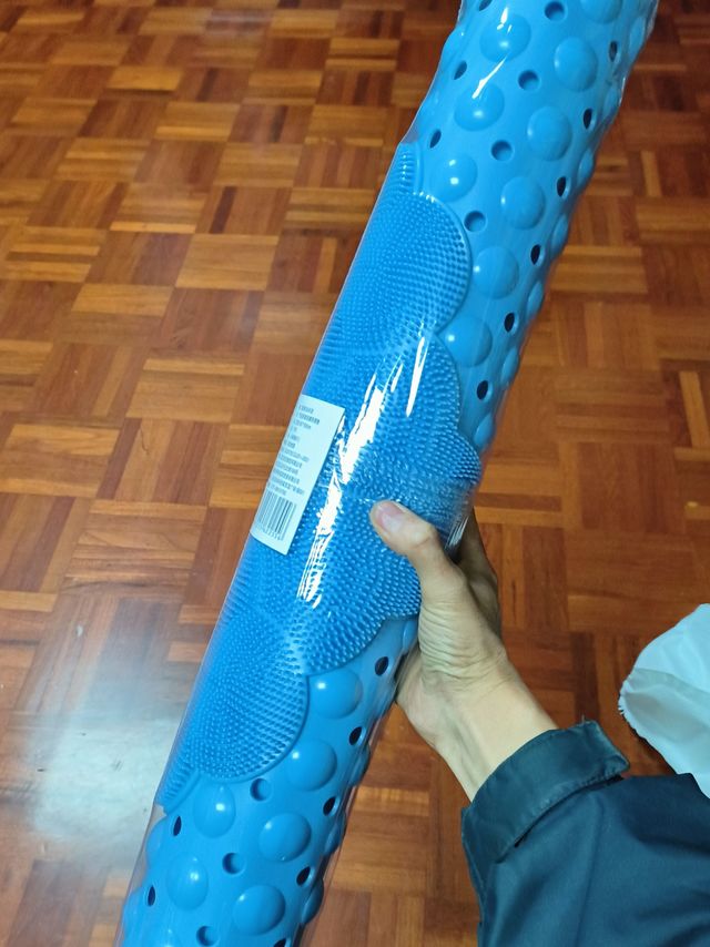 可以壁挂的防滑垫-TPE卫生间防滑垫