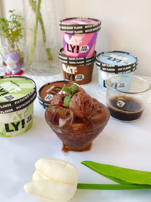 吃雪糕啦！燕麦植物基！好吃不怕胖