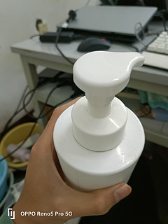 雪玲妃的氨基酸洁面乳