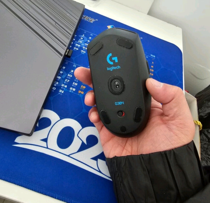 罗技鼠标