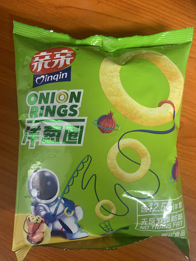 亲亲膨化食品