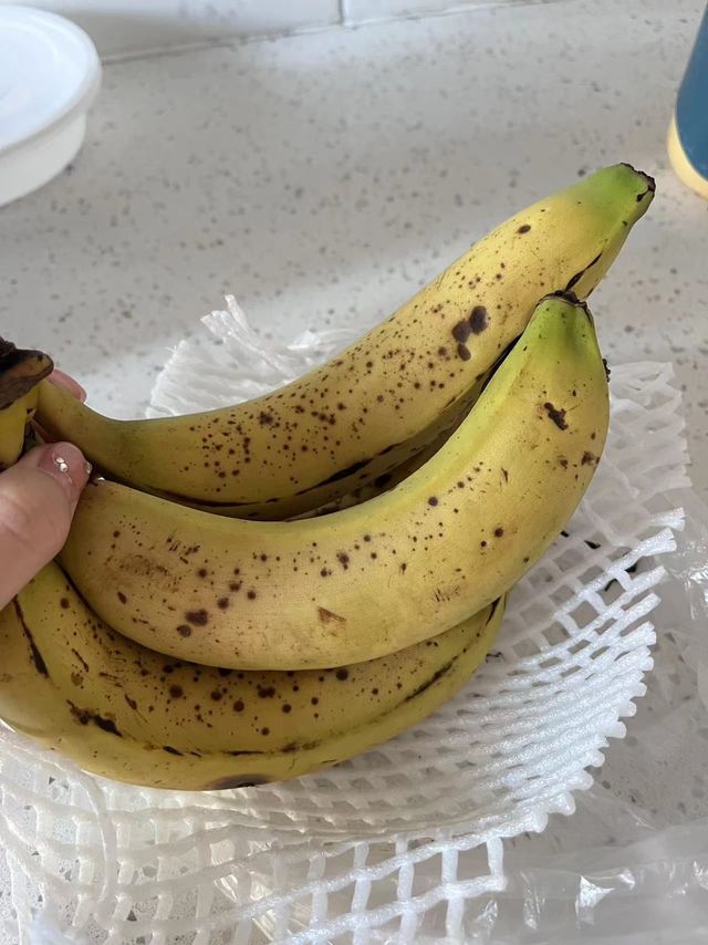 口感超甜超糯的黄皮香蕉