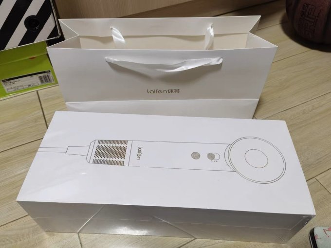 徕芬电吹风