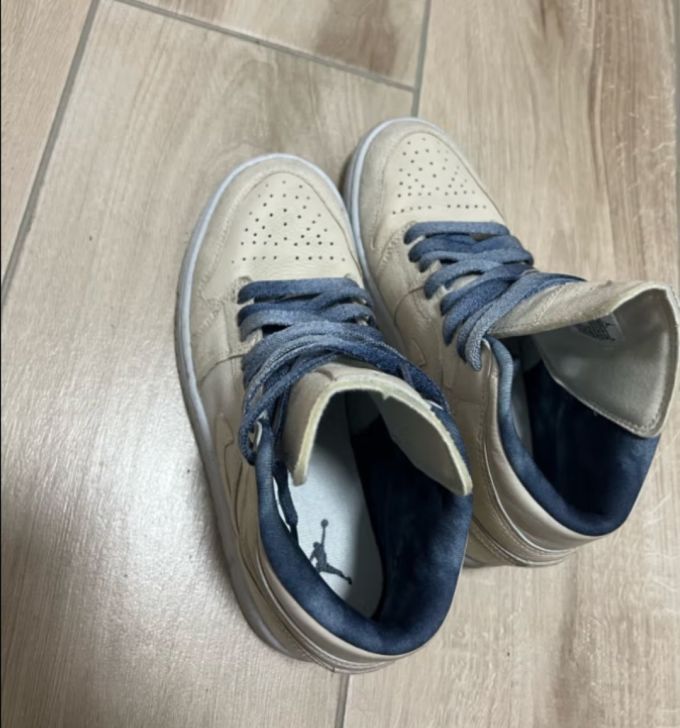 休闲运动鞋