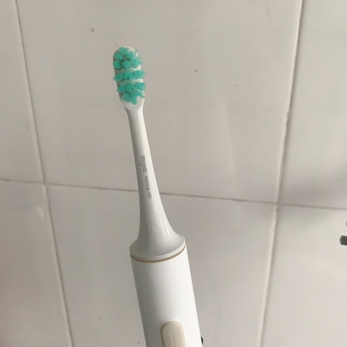 米家电动牙刷