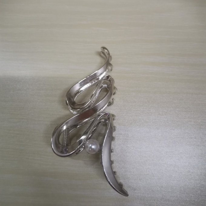 瞭原发饰
