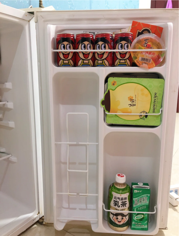 夏新单门冰箱