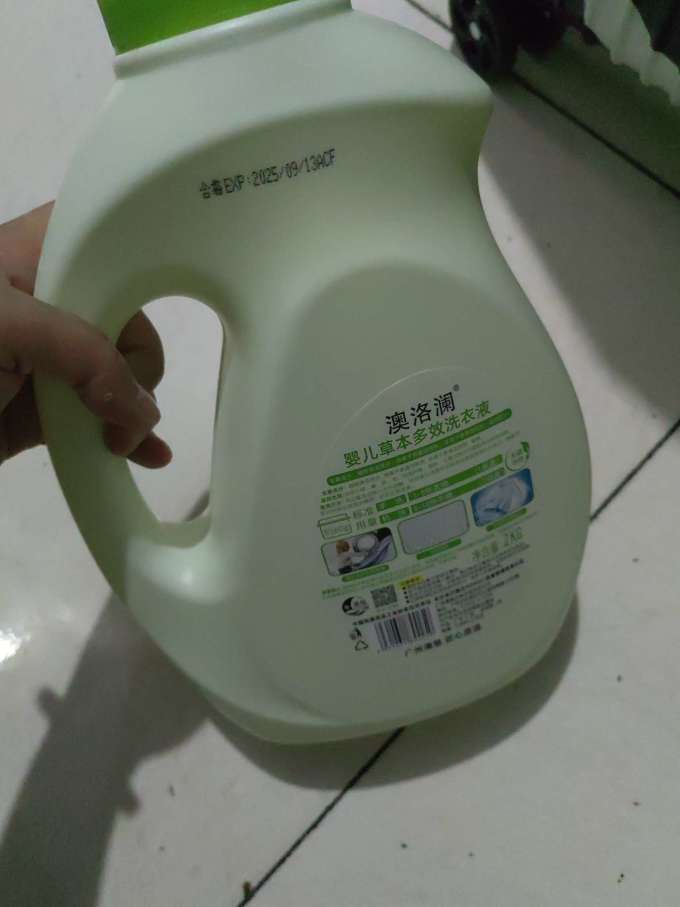 展浪宝宝洗衣液