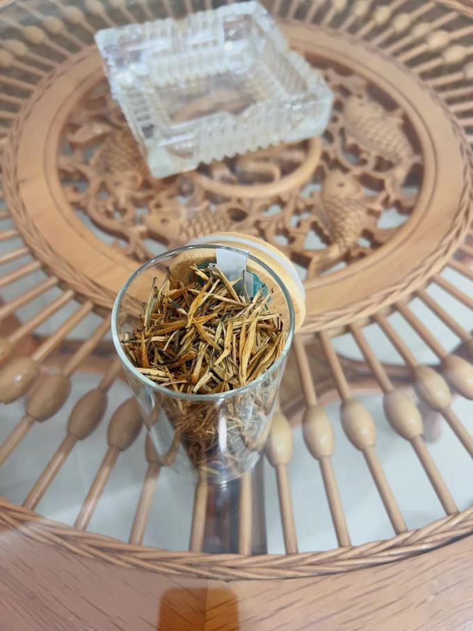 绿满堂红茶