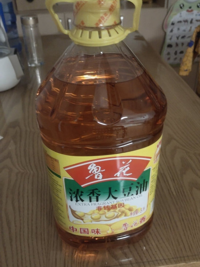 假鲁花原香大豆油图片