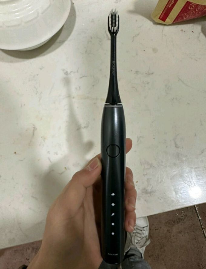罗曼电动牙刷