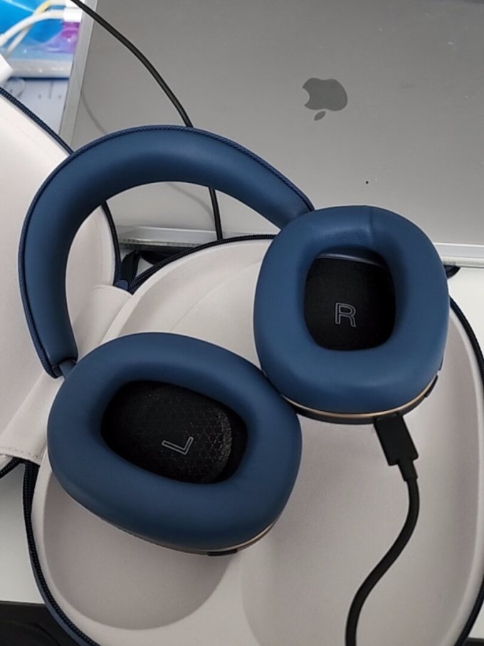 宝华韦健蓝牙耳机