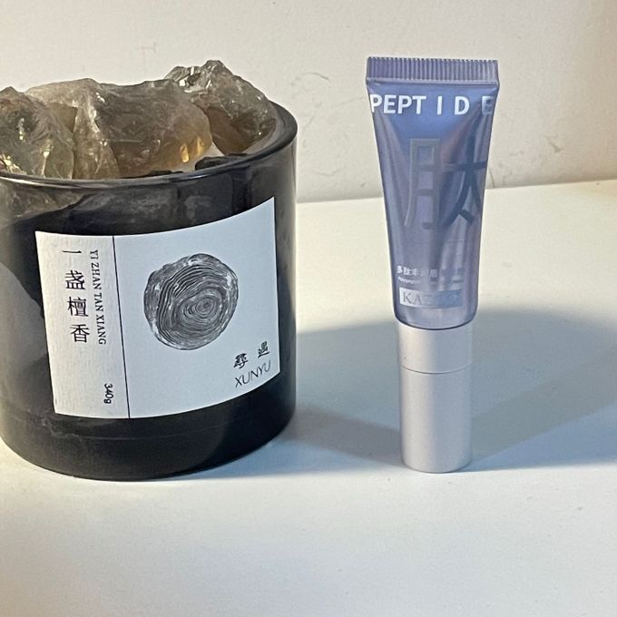 润唇膏