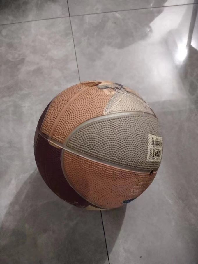 麦斯卡篮球