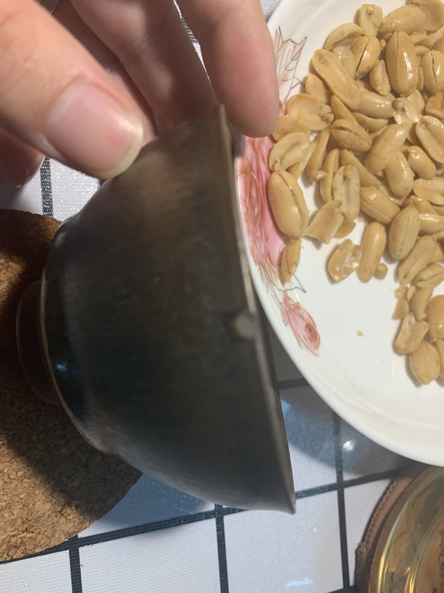 据说是名师制作的建盏,不过我就当个玩具