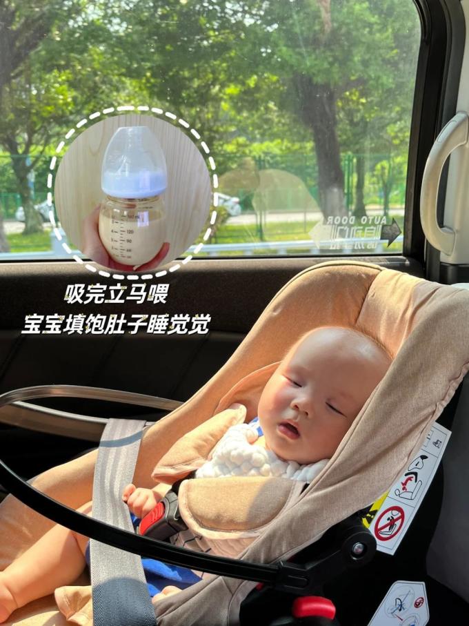 小熊吸奶器