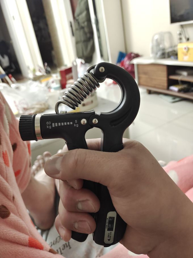 特步运动器材