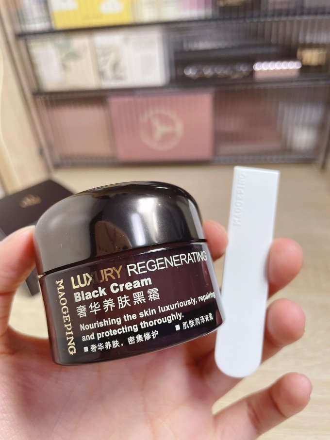 毛戈平面霜