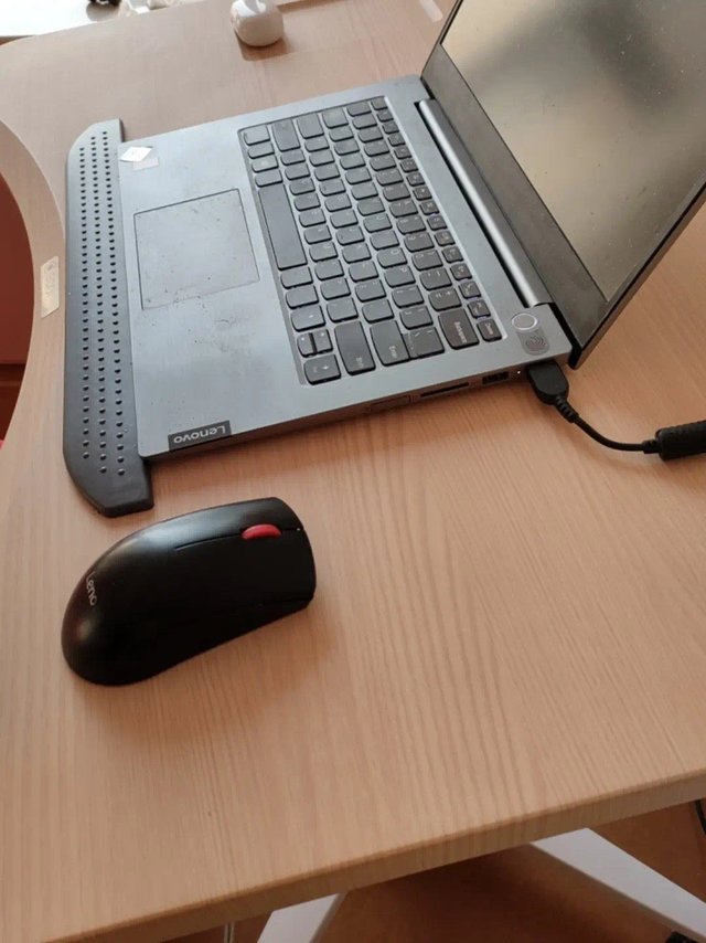 宜客乐思电脑桌旗舰万向移动桌子LT806