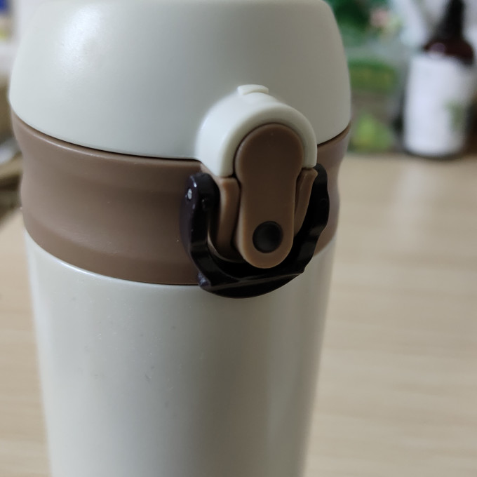 保温杯
