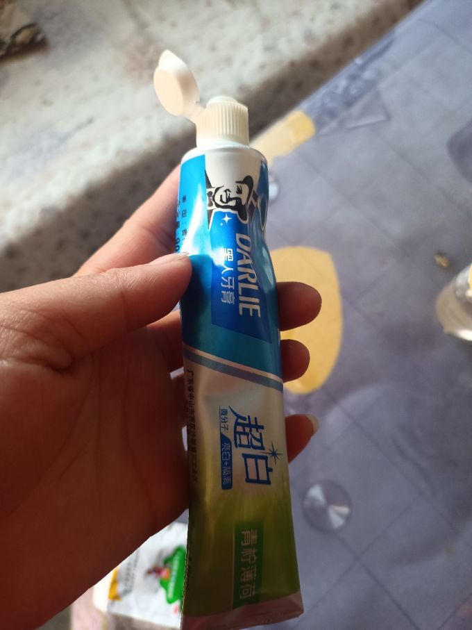 黑人超白青柠薄荷牙膏柠檬水果香味