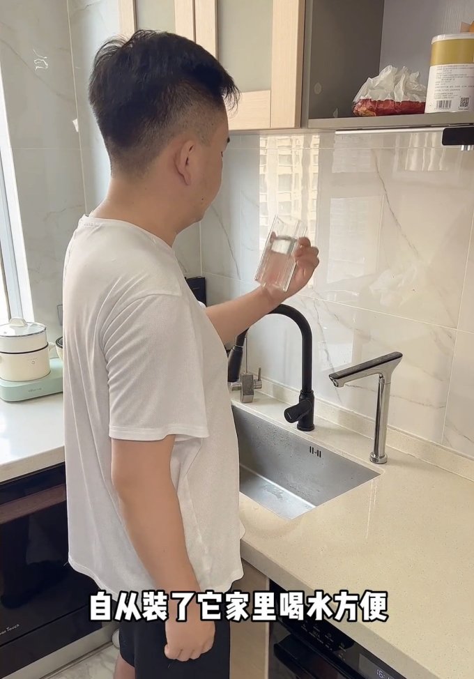添可壁挂管线机
