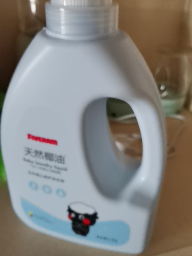 气味清香,去污渍力强,很好!