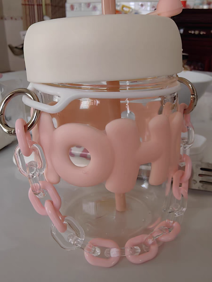 玻璃杯