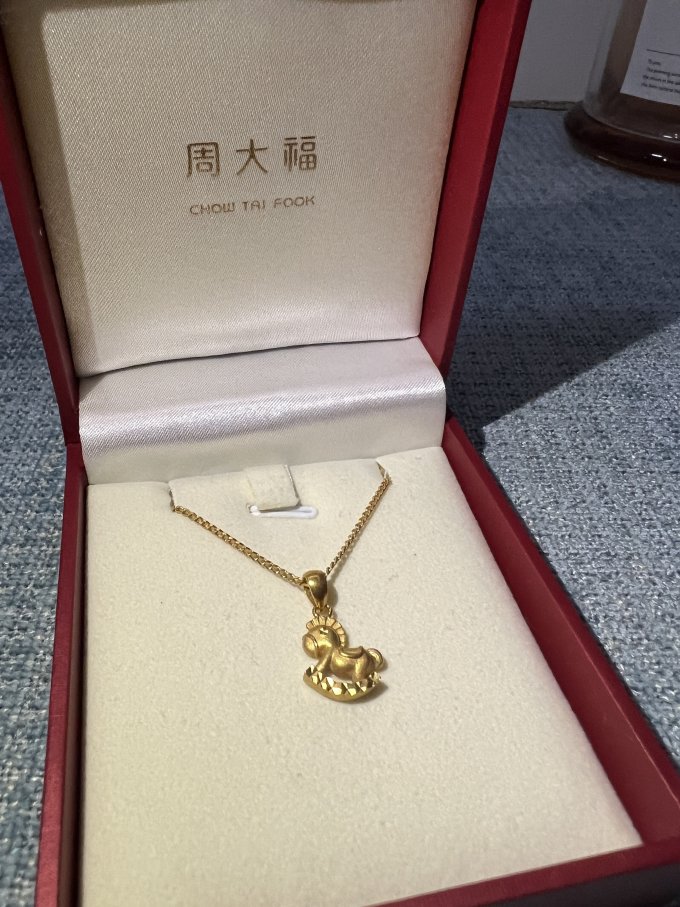 周大福黄金项链