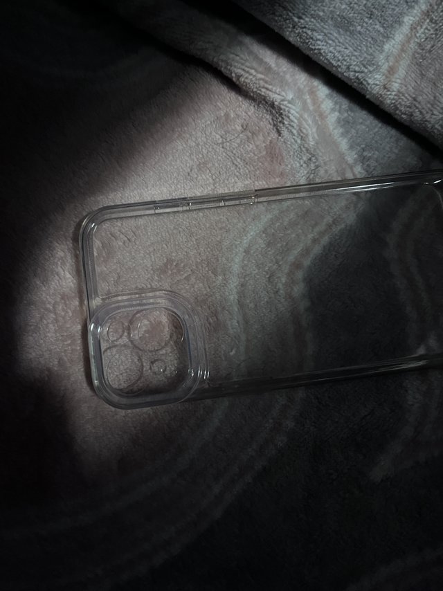 推荐一个不发黄的苹果手机壳