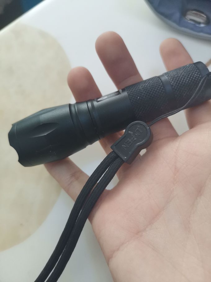 神鱼户外照明
