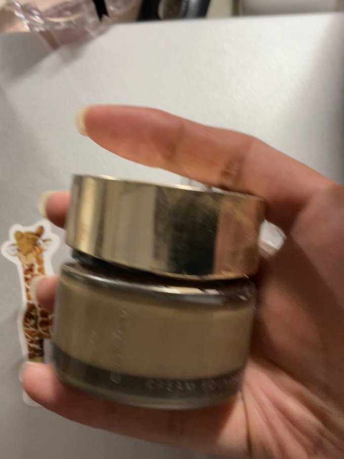 苏酷粉底液