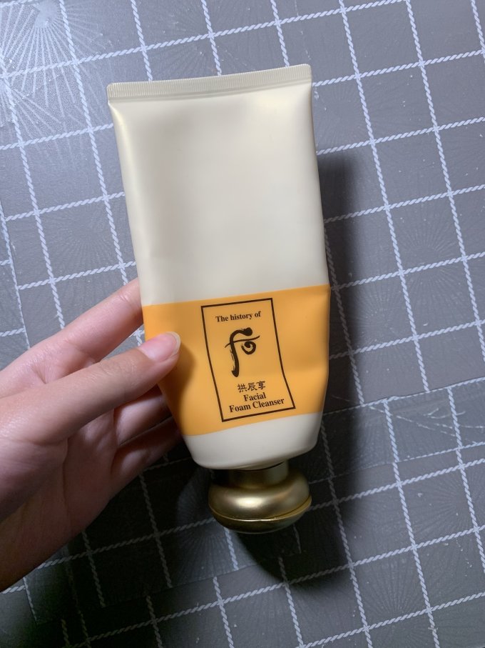 后洁面产品