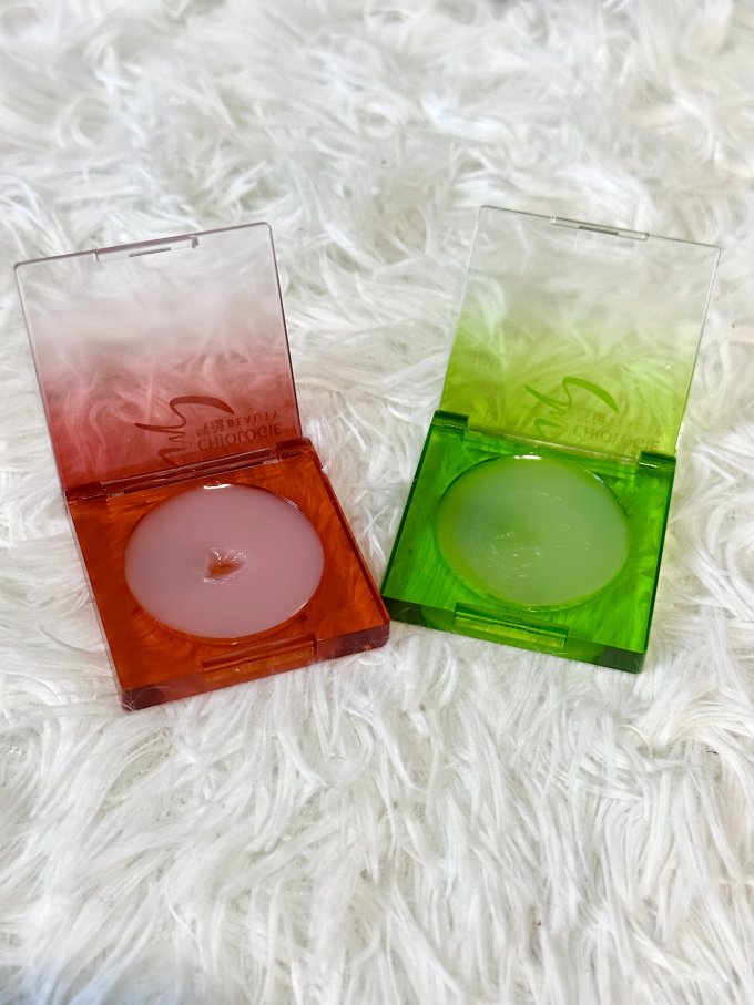 气蕴润唇膏