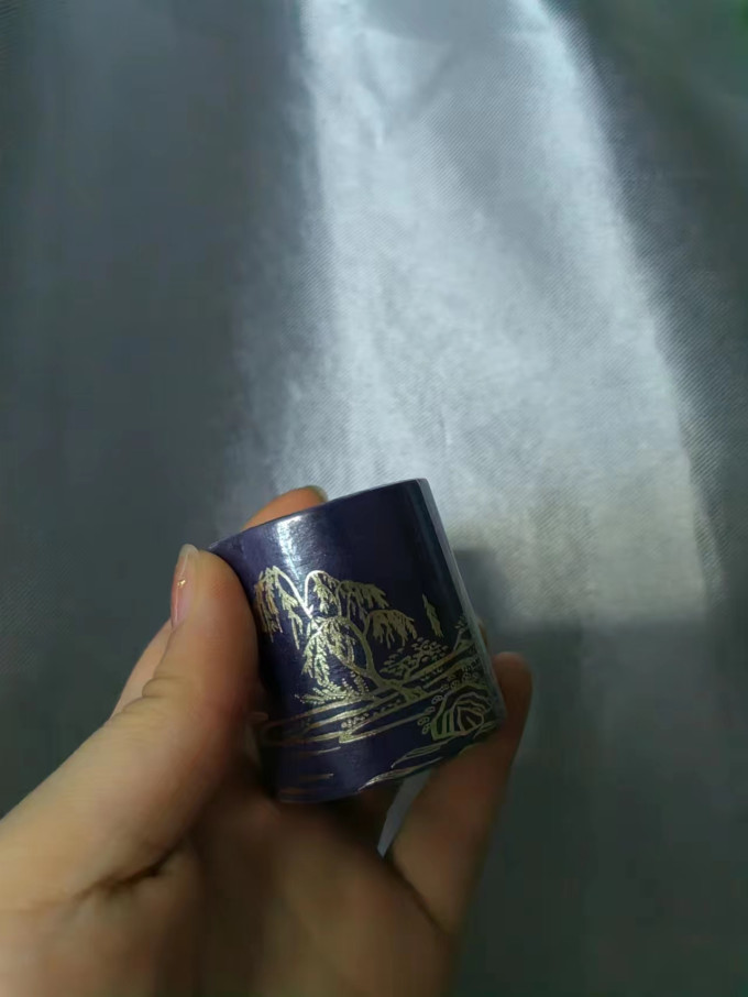 贴纸