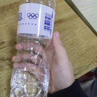 喝水当然要喝干净的冰露