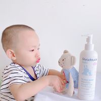 想问问各位麻麻一天给宝宝洗几个澡?
