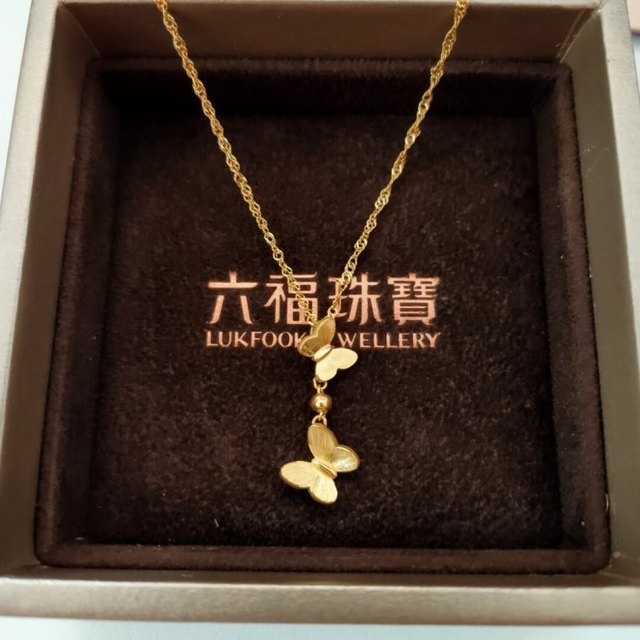 
非常的漂亮，金子闪闪发光的。
款式：非