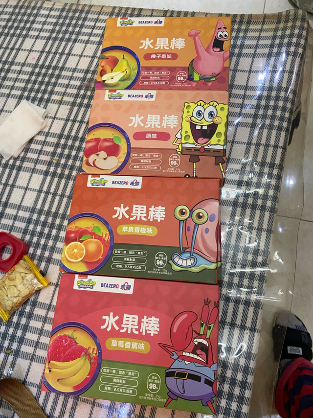 朋友给孩子买了两盒，孩子很喜欢吃，于是在