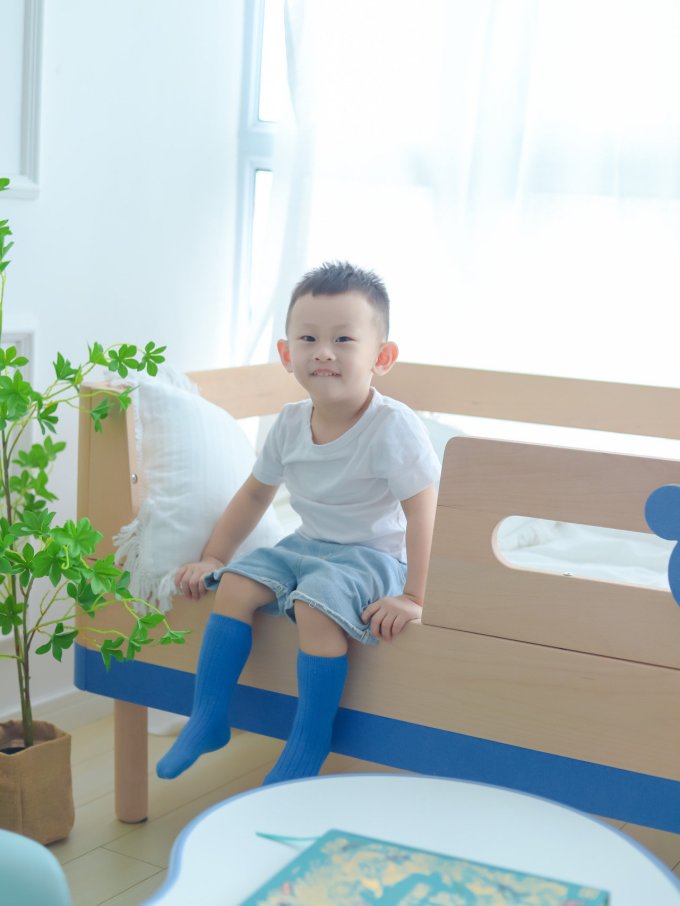小鸡乔克儿童床