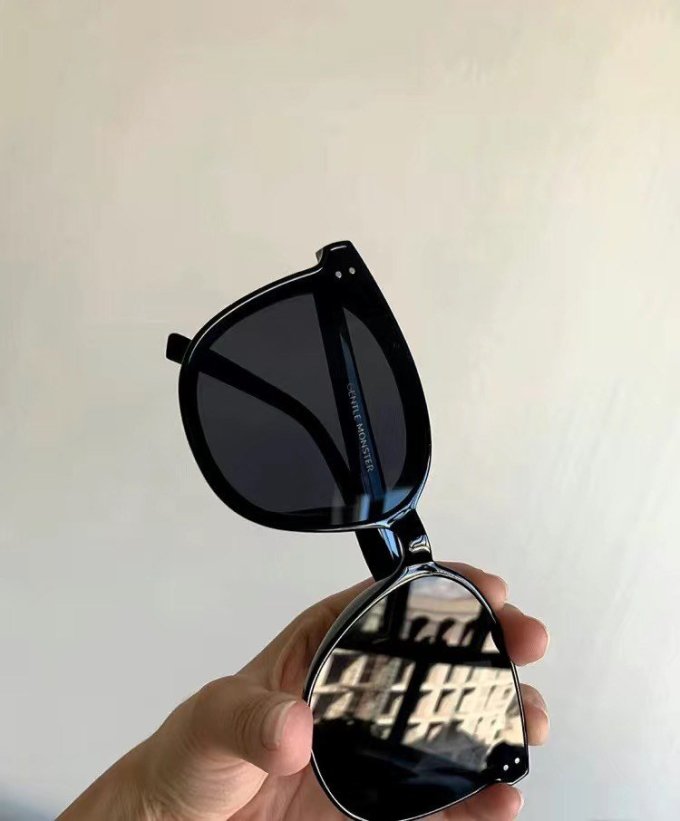 暴龙太阳镜