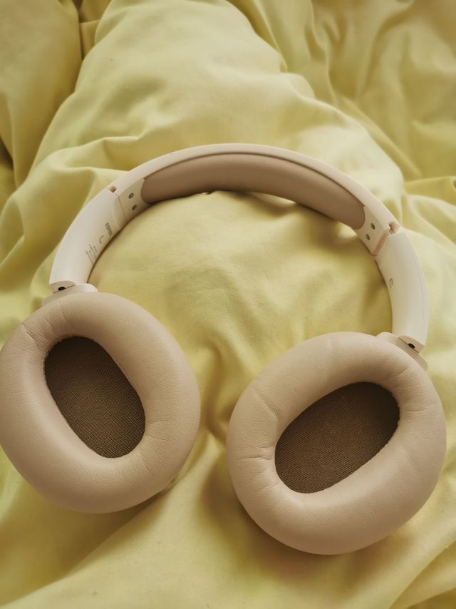 是颜值超高的头戴式耳机啊