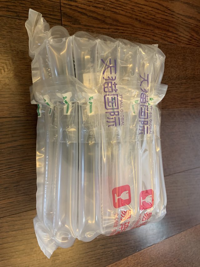 一款非常不错的口粮酒,适合在家小酌两杯.