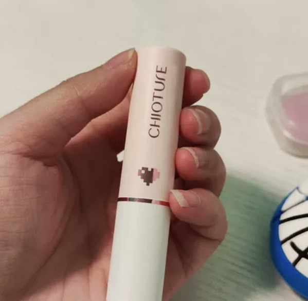 春日妆容必备-润唇膏的使用体验