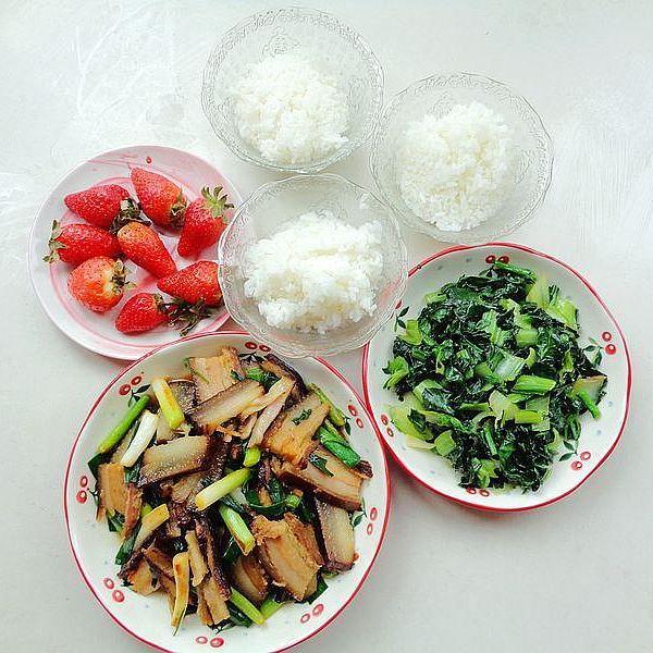 不知道吃什么来看看，我家6天晚餐，米面结合，好吃好做